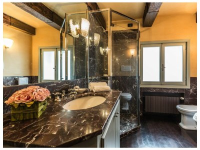 Holiday apartment The Venetian Penthouse - Features photo 5