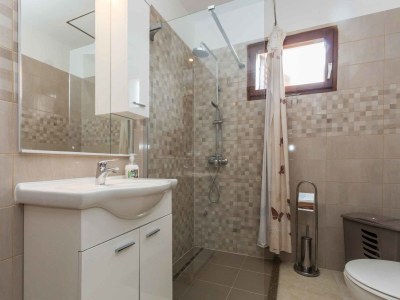 Holiday house Sejdi with private pool - Features photo 14