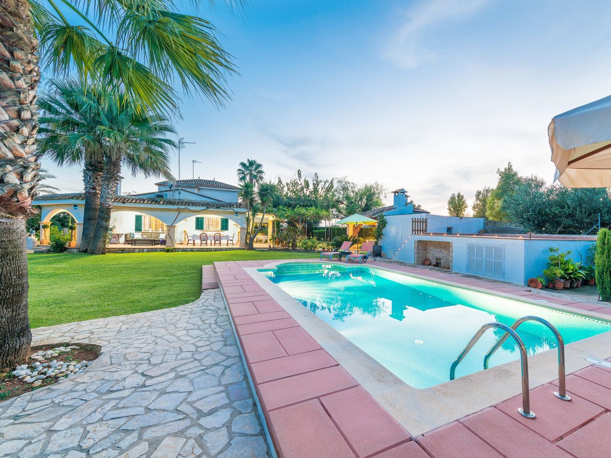 Villa Santa Eulalia Petit - Outdoor photo 2