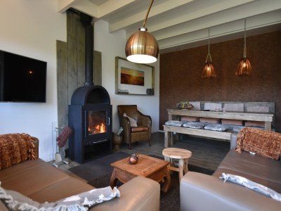 Holiday house Holiday Home in Reutum with Bubble Bath - Features photo 10