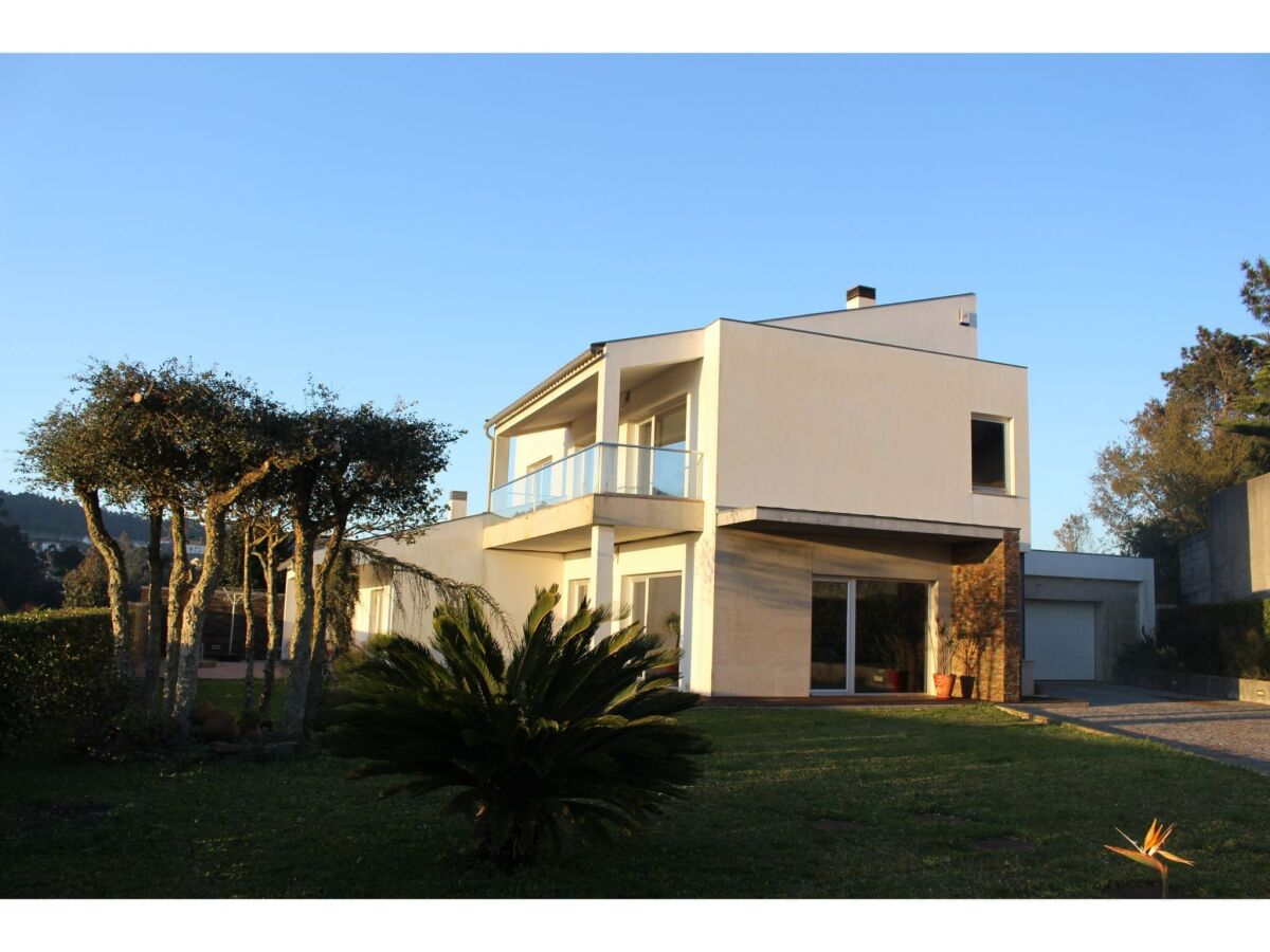 Holiday house Schönes Ferienhaus mit Garten - Outdoor photo 2