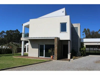 Holiday house Schönes Ferienhaus mit Garten - Outdoor photo 4