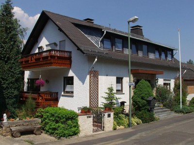 Apartment Ferienwohnung für 2 Personen in Kirchhundheim - Environment photo 28