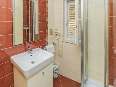 Holiday apartment 1 Villa Opera - Features photo 29