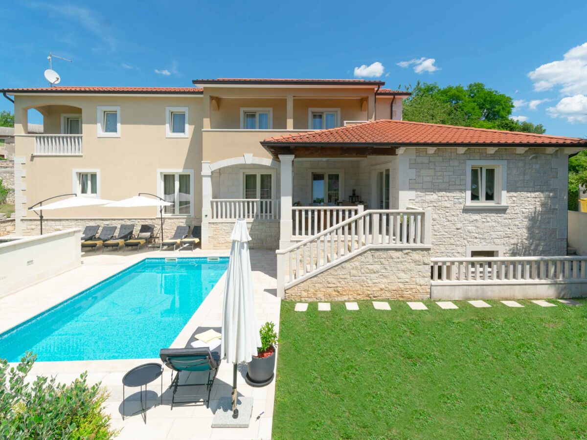 Villa Coridigo | Panoramic Views and Privacy - Outdoor photo 2