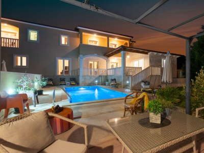 Villa Coridigo | Panoramic Views and Privacy - Outdoor photo 13