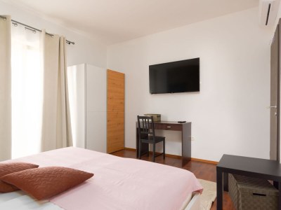 Villa Coridigo | Panoramic Views and Privacy - Features photo 31