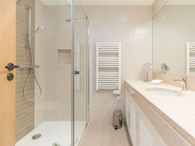 Apartment Orange Apartment - Features photo 10