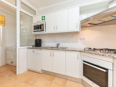 Apartment Orange Apartment - Features photo 16