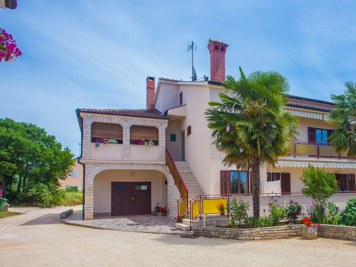 Apartment Koseto Tar - One-Bedroom Apartment No.2 with Balcony