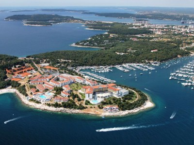 Holiday house Loborika with Pool - Environment photo 20
