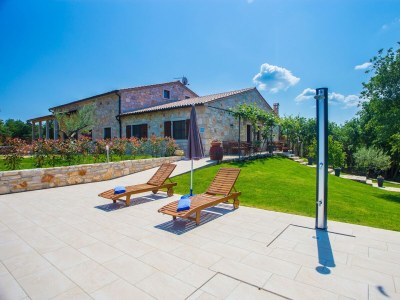 Apartment House Ema - Apartment Jakici No.1 with Pool View - Outdoor photo 2