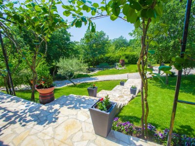 Apartment House Ema - Apartment Jakici No.1 with Pool View - Outdoor photo 7