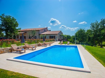 Apartment House Ema - Apartment Jakici No.1 with Pool View - Outdoor photo 14