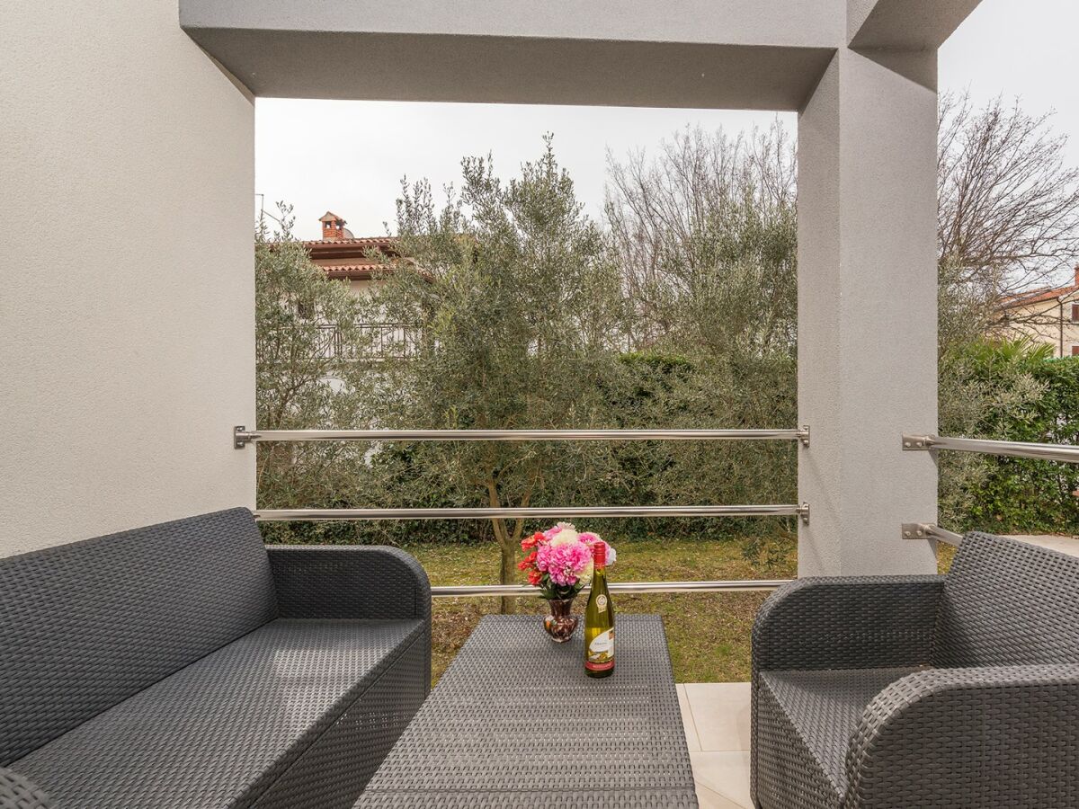 Apartment Apart Residence Leko - Two-Bedroom Apartment No.1  with Shared Pool - Outdoor photo 2