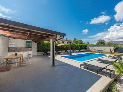 Apartment Apart Residence Leko - Apartment No.3 with Balcony and Shared Pool - Outdoor photo 10