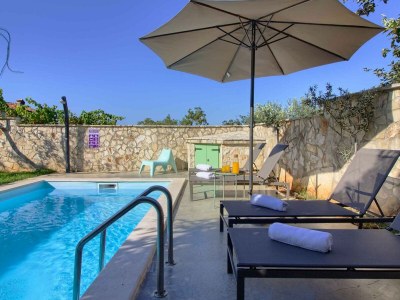 Villa Kalu mit Pool near Rovinj - Outdoor photo 11