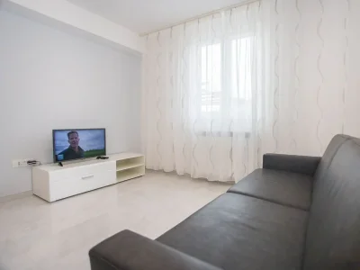 Apartment - One-Bedroom Apartment Aldo II - Features photo 11