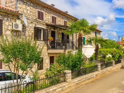 Apartment - Apartment Nika with Balcony - Outdoor photo 2