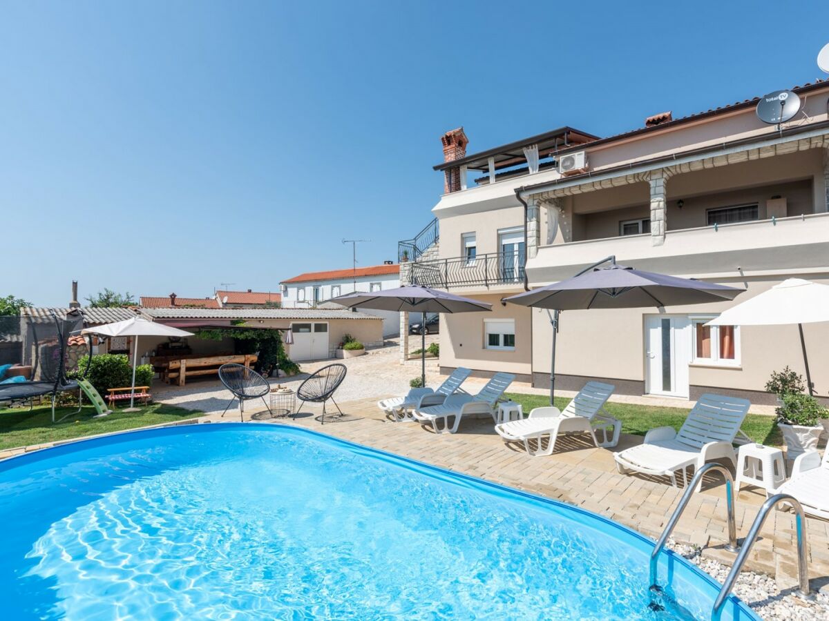 Apartment Dobrec with Shared Pool - Apartment No.2 with Terrace - Outdoor photo 4