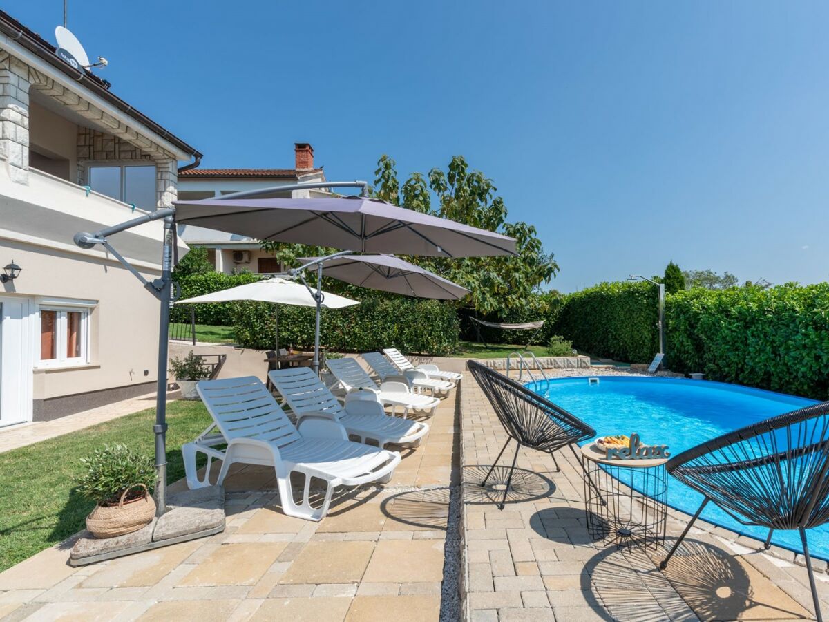 Apartment Dobrec with Shared Pool - Apartment No.2 with Terrace - Outdoor photo 5