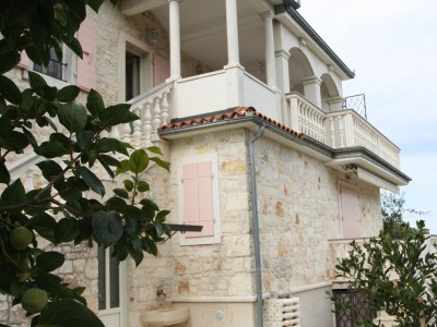 Apartment - Apartment  Marija Kastelir with Balcony and Garden View - Outdoor photo 2