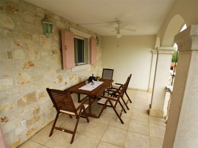 Apartment - Apartment  Marija Kastelir with Balcony and Garden View - Outdoor photo 5