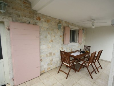 Apartment - Apartment  Marija Kastelir with Balcony and Garden View - Outdoor photo 9