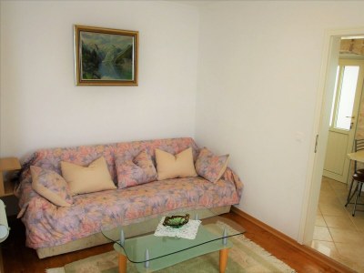 Apartment - Apartment  Marija Kastelir with Balcony and Garden View - Features photo 20