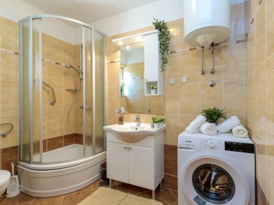 Apartment Apartments Vita - One-Bedroom Apartment No.1 with Balcony - Features photo 11