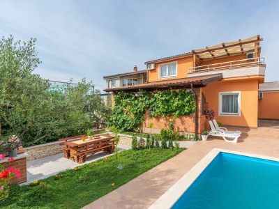 Apartment Villa Visnjan with Pool - One-Bedroom Apartment No.2 with Pool View - Outdoor photo 9