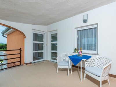 Apartment Villa Visnjan with Pool - One-Bedroom Apartment No.2 with Pool View - Outdoor photo 13