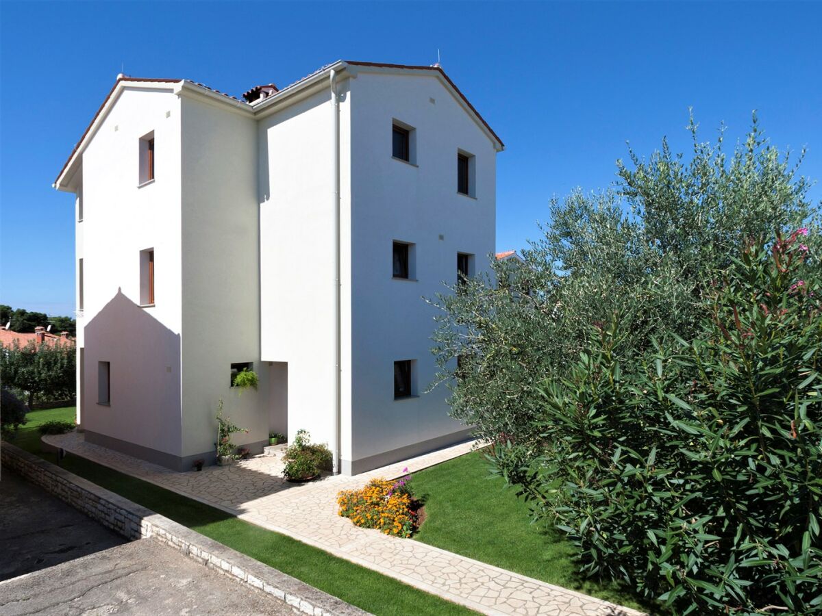 Apartment Beakovic Brulo - Apartment N3 with Balcony - Outdoor photo 5