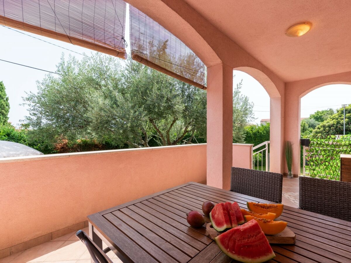 Apartment - Modern Two-Bedroom Apartment Impreza in Vabriga - Outdoor photo 2