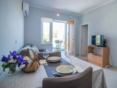 Apartment - Apartment with Terrace in Filipana - Features photo 8