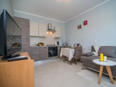 Apartment - Apartment with Terrace in Filipana - Features photo 18