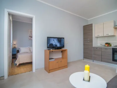 Apartment - Apartment with Terrace in Filipana - Features photo 19