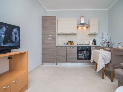 Apartment - Apartment with Terrace in Filipana - Features photo 20