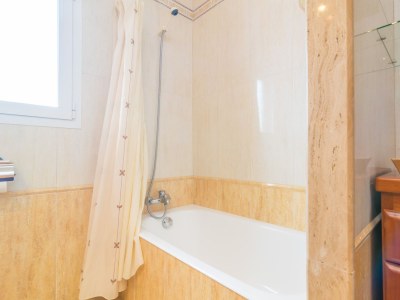 Chalet Lluna Home - Features photo 9