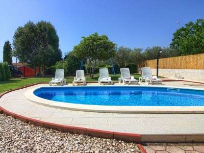 Villa Kristina with pool near Pula - Outdoor photo 12