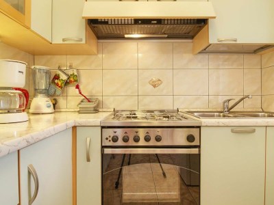 Villa Kristina with pool near Pula - Features photo 21