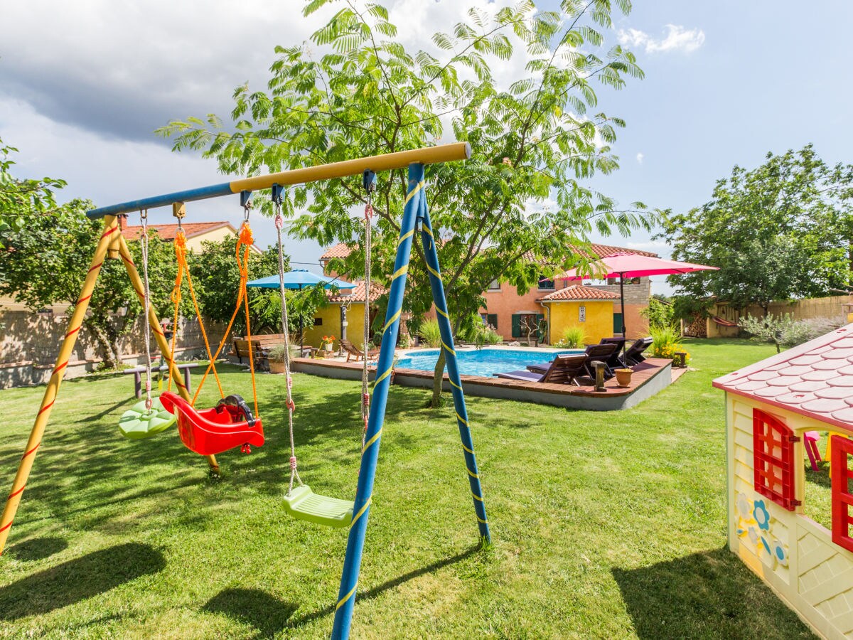 Villa Loreta mit Pool - Outdoor photo 3