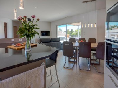 Villa Luxusvilla mit privatem Pool in Cesseras - Features photo 15