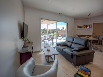 Villa Luxusvilla mit privatem Pool in Cesseras - Features photo 26