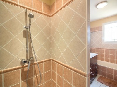 Villa Villa in Limoux with Private Pool & Mountain Views - Features photo 40