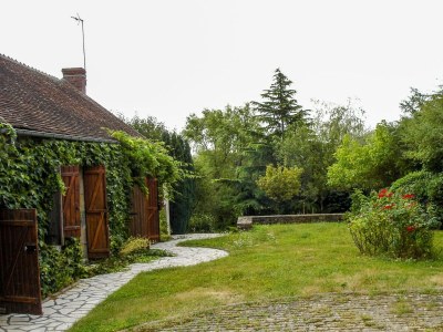 Holiday house Delightful holiday home with a large private swimming pool, perfect for families - Outdoor photo 2