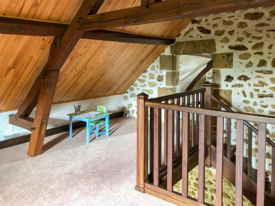 Holiday house Delightful holiday home with a large private swimming pool, perfect for families - Features photo 12