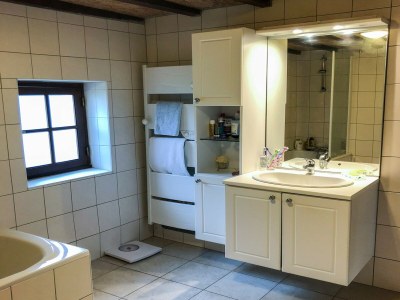 Holiday house Delightful holiday home with a large private swimming pool, perfect for families - Features photo 14