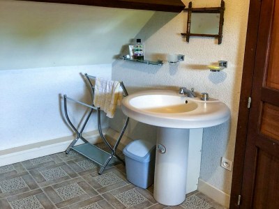 Holiday house Delightful holiday home with a large private swimming pool, perfect for families - Features photo 18