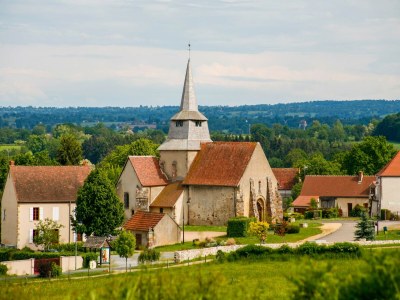 Holiday house Delightful holiday home with a large private swimming pool, perfect for families - Environment photo 24